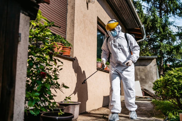 Best Wildlife Control Services  in Lake Waynoka, OH
